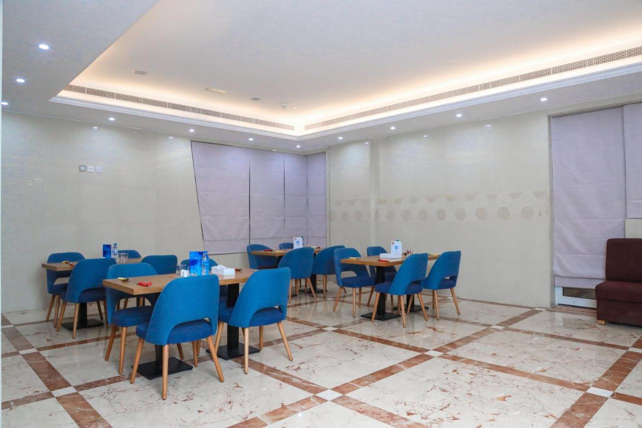 ALazmi Hotel116 Sharjah Esterno foto
